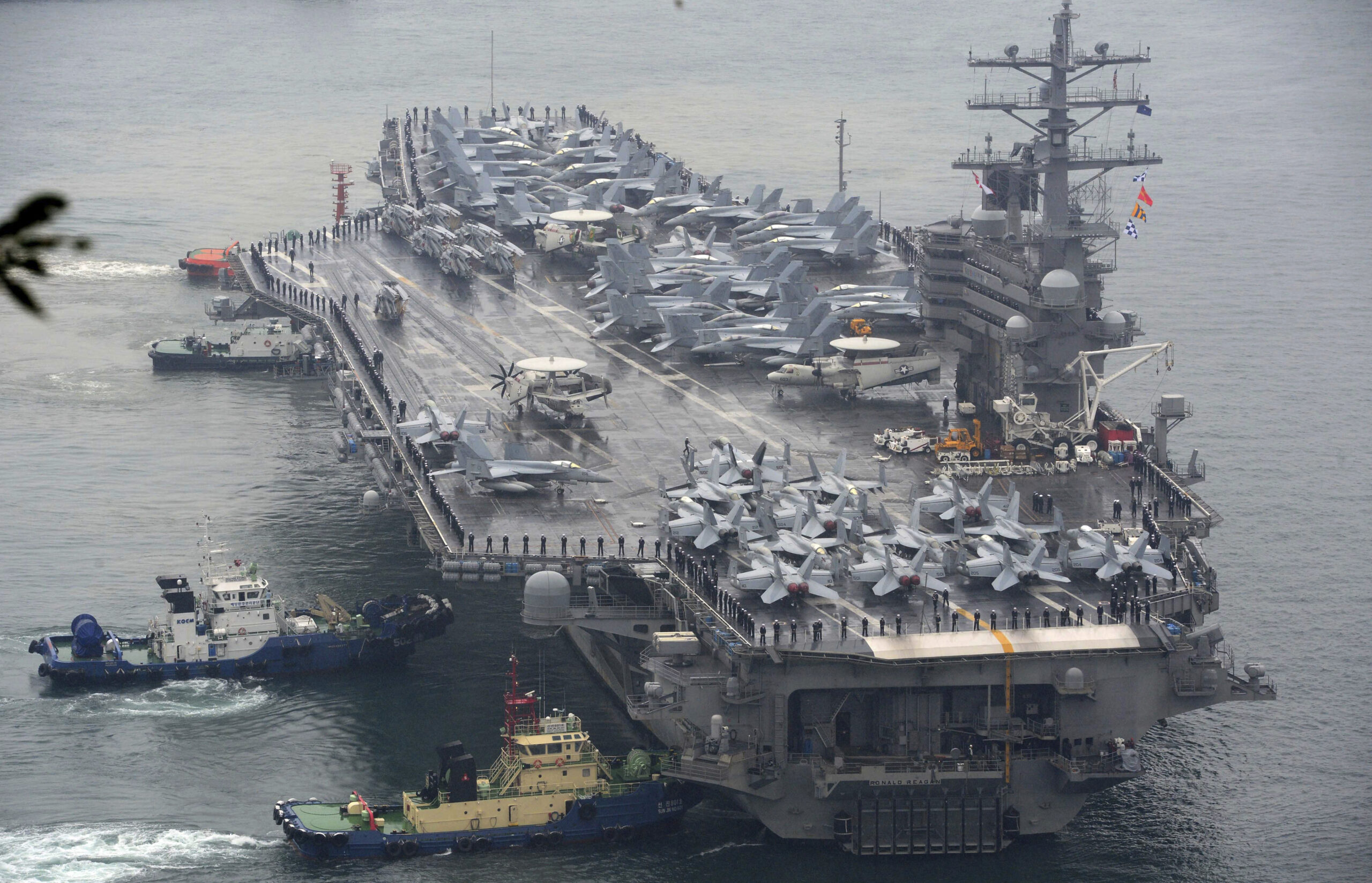 U.S. aircraft carrier in South Korea after completing a joint drill with the South Korean navy, Oct. 16, 2016. (Ha Kyung-min/Newsis via AP)
