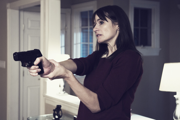 Emily Mortimer in "Broken Night" (eko)
