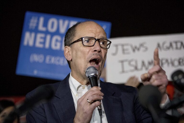 (AP Photo/Andrew Harnik, File)