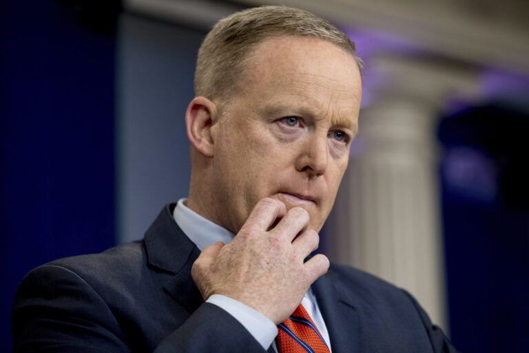 (AP Photo/Andrew Harnik))