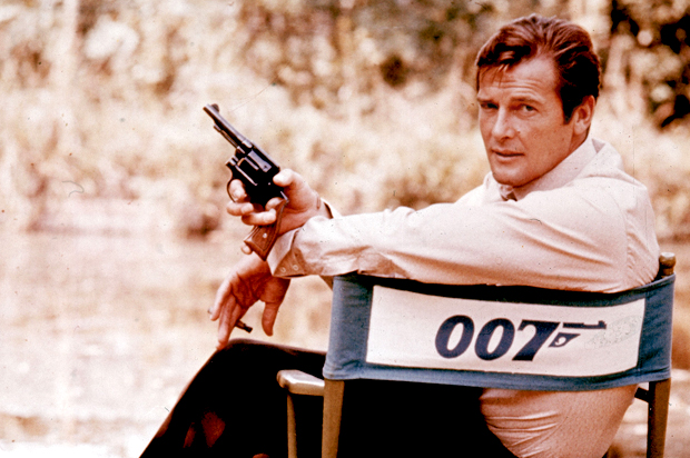 Roger Moore (AP)