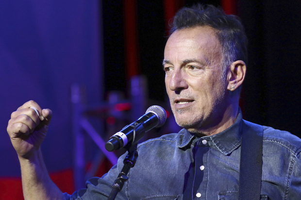 Bruce Springsteen (AP/Greg Allen)