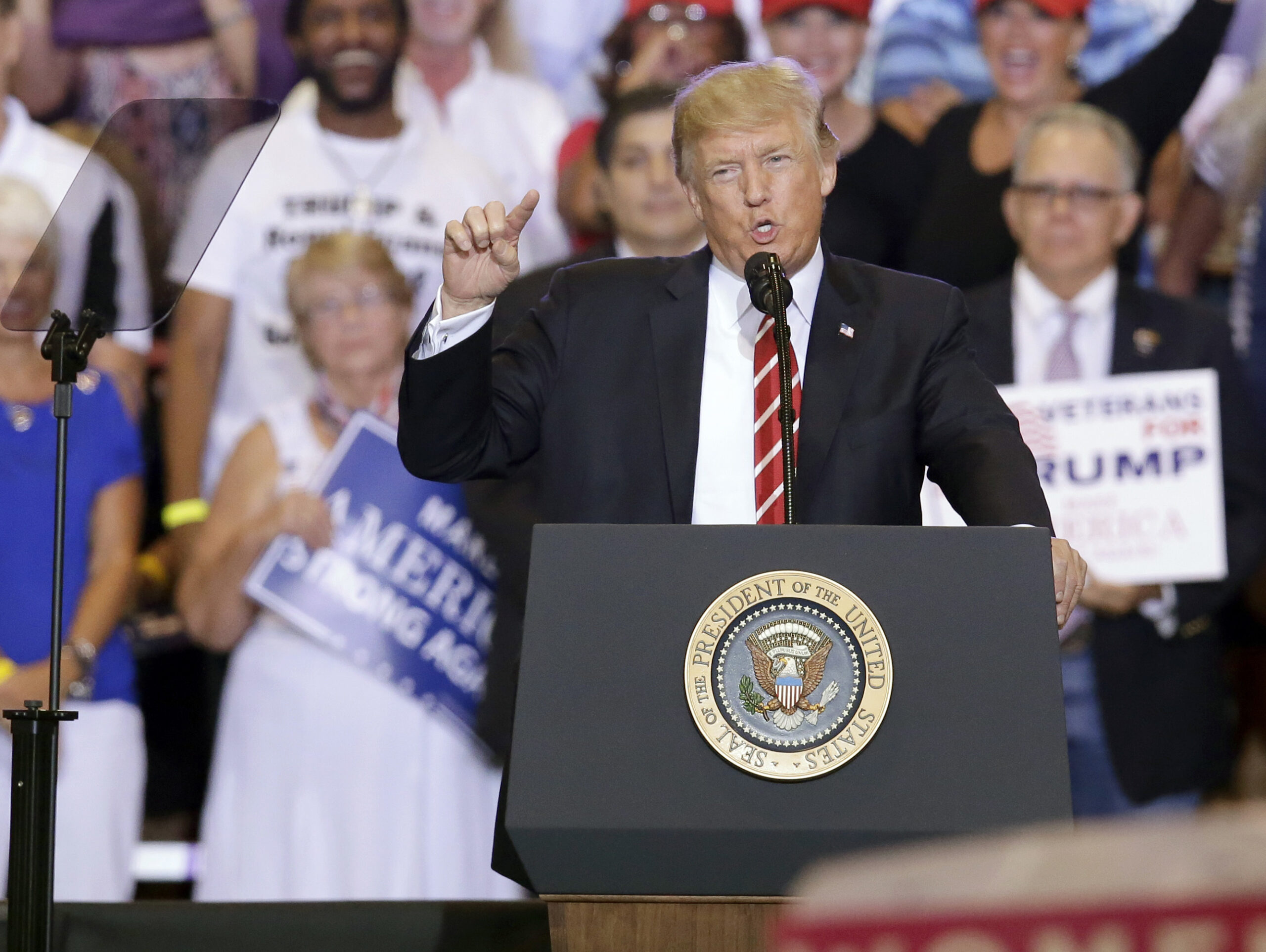 (AP Photo/Rick Scuteri)