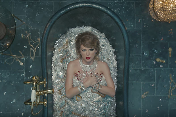 Look What You Made Me Do - Taylor Swift (Youtube/TaylorSwiftVEVO)
