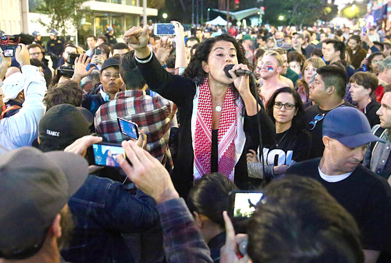 Demonstrators rally to protest a speech by conservative commentator Ben Shapiro (Getty/Elijah Nouvelage)