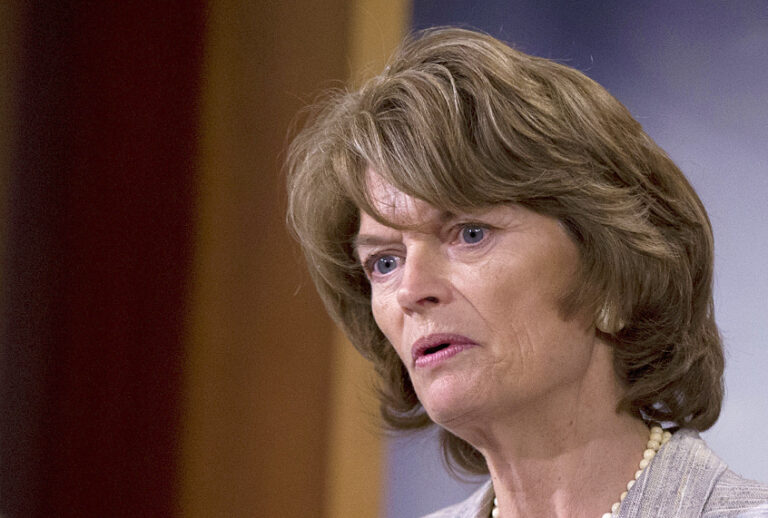 Sen. Lisa Murkowski, R-Alaska (AP/Manuel Balce Ceneta)