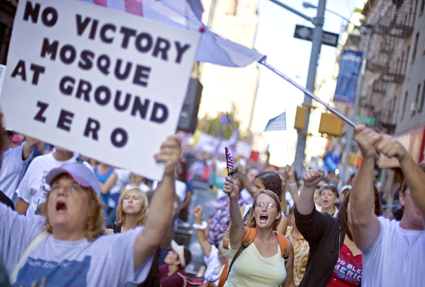 Demonstration opposing the proposed Islamic community center near ground zero (AP/David Goldman)