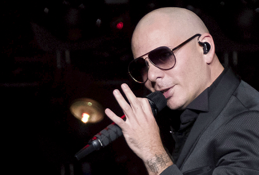 Pitbull (AP/Charles Sykes)
