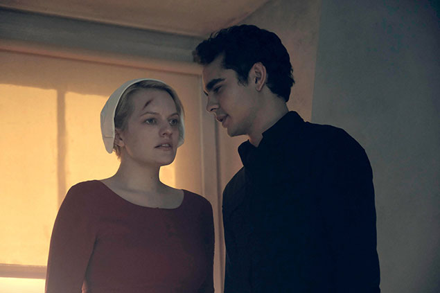 the-handmaidens-tale-gateway