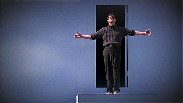 truman-show-gateway