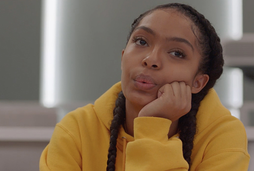 Yara Shahidi as Zoey Johnson in "grown-ish" (Freeform)