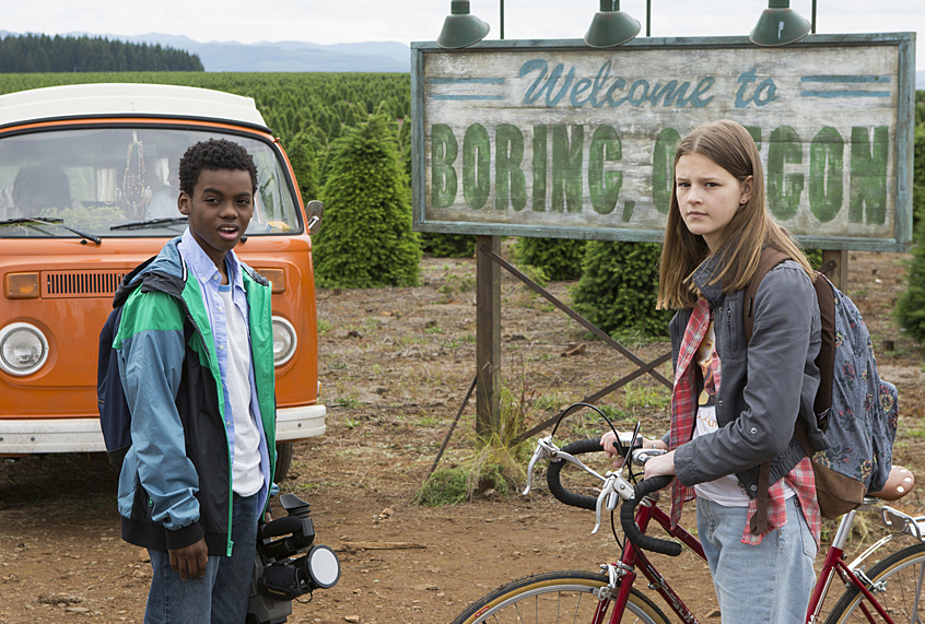 Jahi Di'Allo Winston and Peyton Kennedy in "Everything Sucks!" (Netflix/Scott Patrick Green)