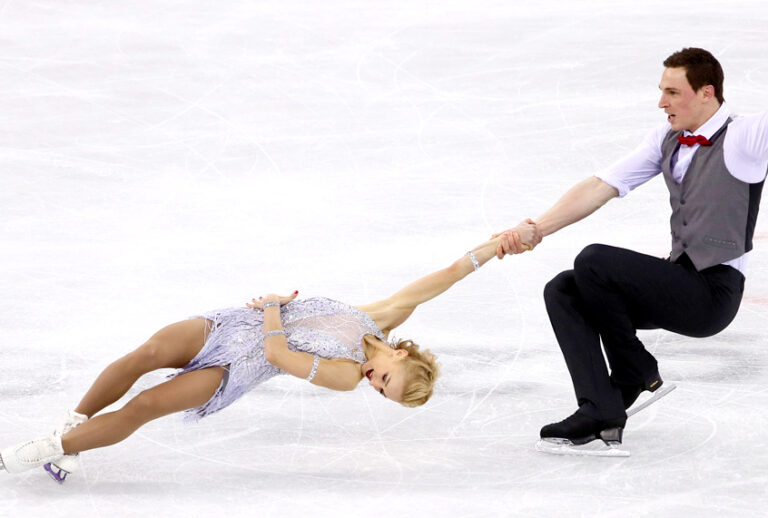 Aljona Savchenko and Bruno Massot compete during the Pair Skating Short Program at the PyeongChang 2018 Winter Olympics (Getty/Jamie Squire)