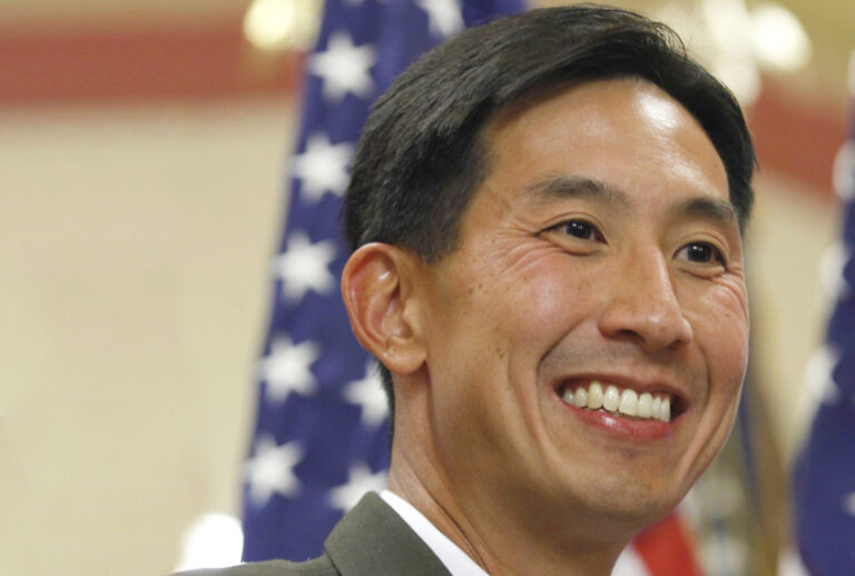 Charles Djou (AP/Pablo Martinez Monsivais)