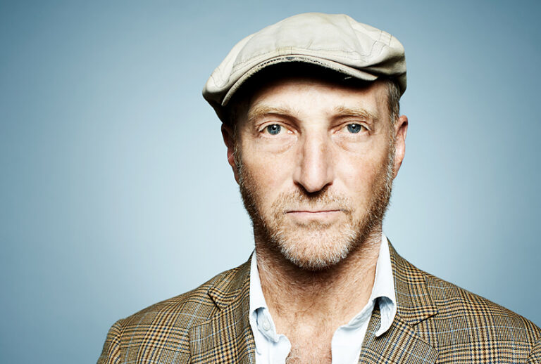 Jonathan Ames (Daniel Bergeron)