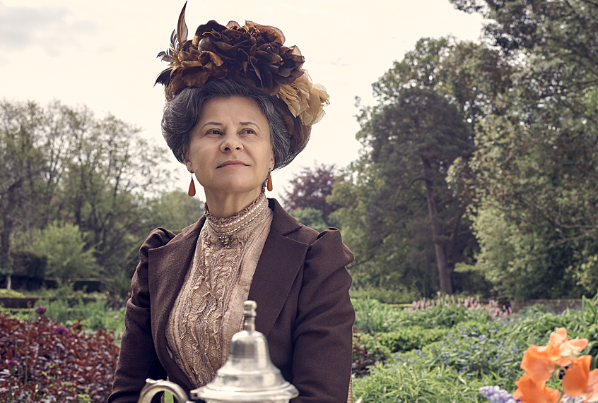 Tracey Ullman in "Howards End" (Starz/Kurt Iswarienko)