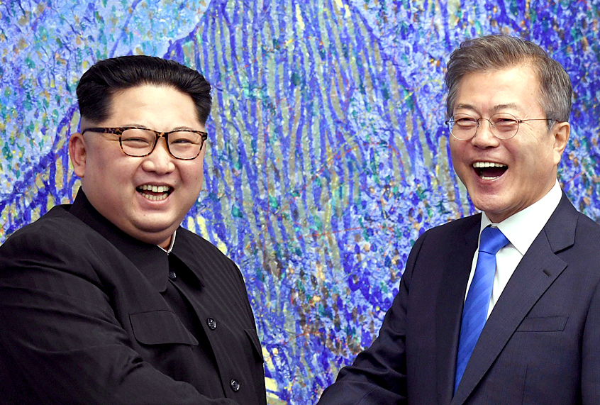 North Korean leader Kim Jong Un poses with South Korean President Moon Jae-in inside the Peace House at the border village of Panmunjom in Demilitarized Zone, April 27, 2018. (Korea Summit Press Pool via AP)