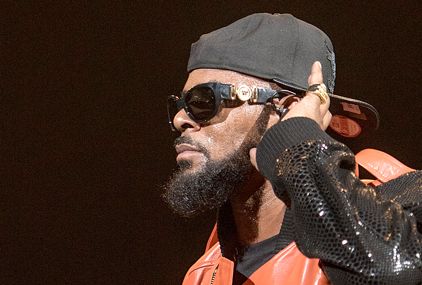 R. Kelly (Getty/Mike Pont)