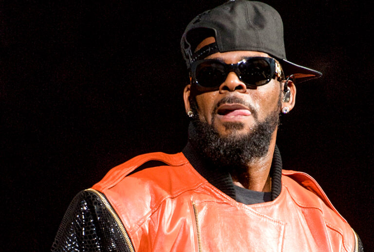 R. Kelly (Getty/Mike Pont)