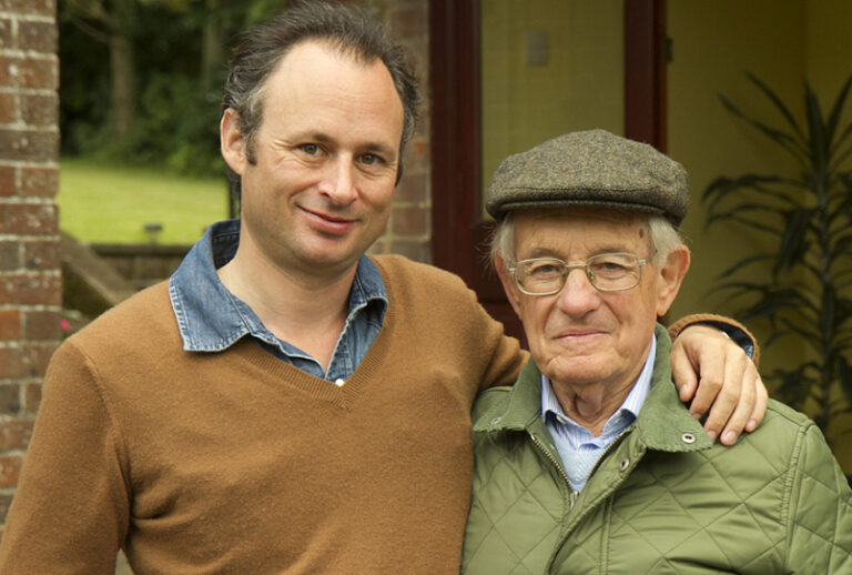 Edgar Feuchtwanger, right, with co-author Bertil Scali (Other Press)