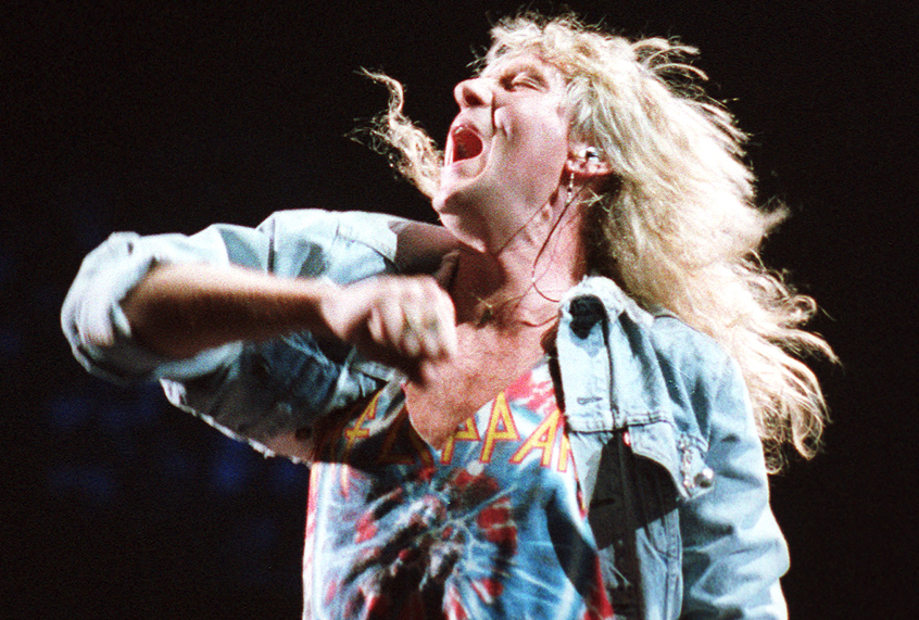 Def Leppard lead singer Joe Elliott performs in Philadelphia, Aug. 1992. (AP/Chris Gardner)