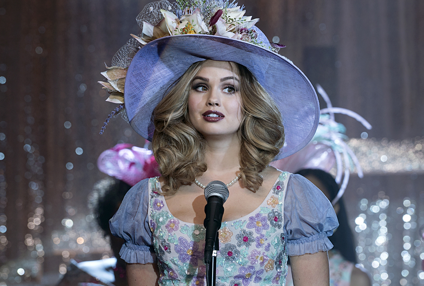 Debby Ryan as Patty in "Insatiable" (Tina Rowden/Netflix)