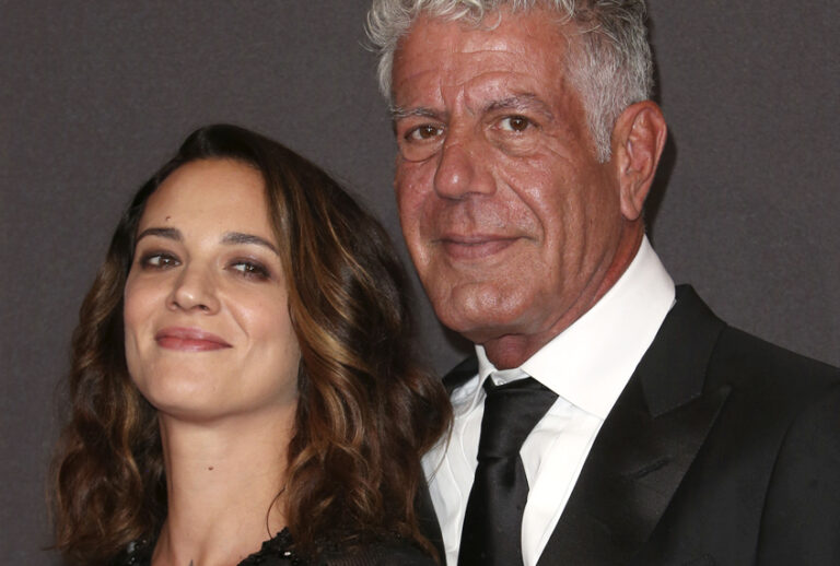 Asia Argento and Anthony Bourdain (AP/Faye Sadou)