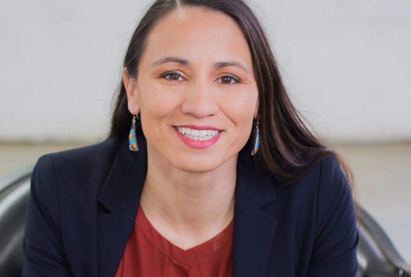 Sharice Davids (www.shariceforcongress.com)