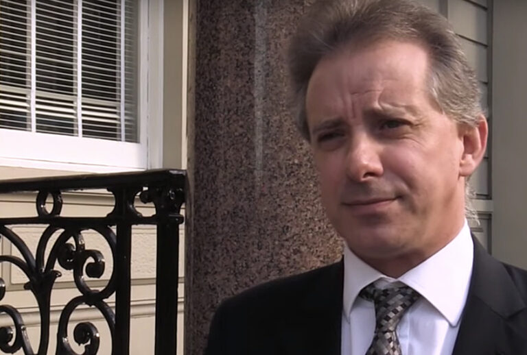 Christopher Steele (YouTube/CBS News)