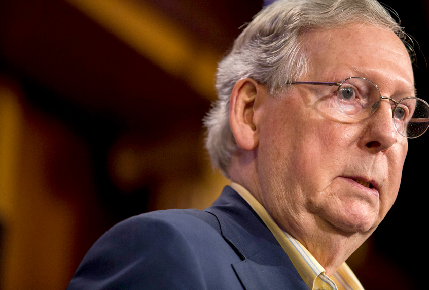 Mitch McConnell (Getty/Zach Gibson)