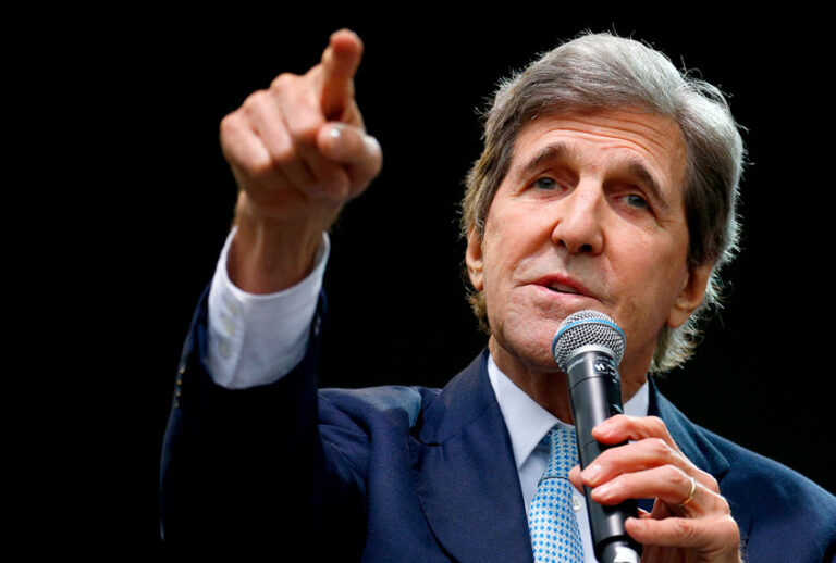 John Kerry (AP/Mary Schwalm)