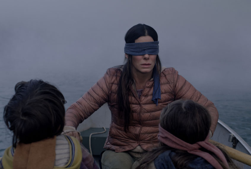 Julian Edwards, Sandra Bullock and Vivien Lyra Blair in "Bird Box" (Netflix)