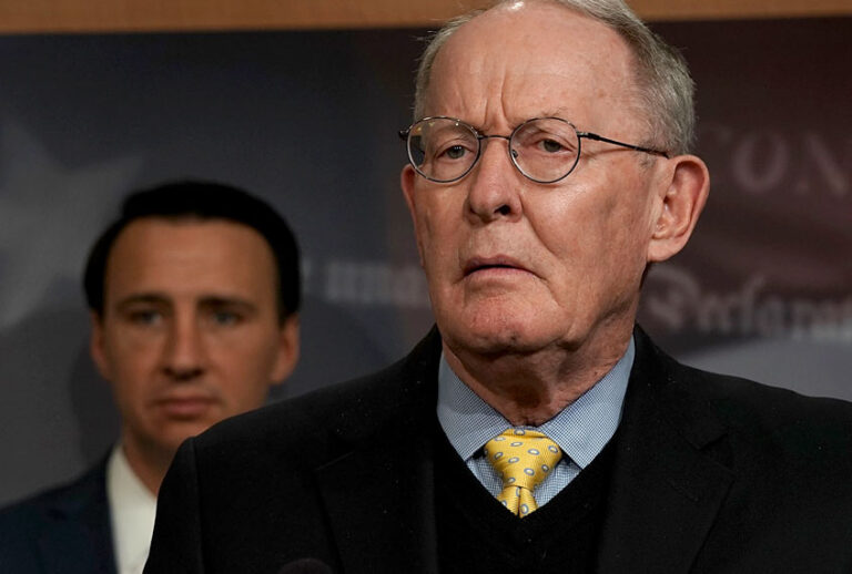 Sen. Lamar Alexander (Getty/Alex Wong)