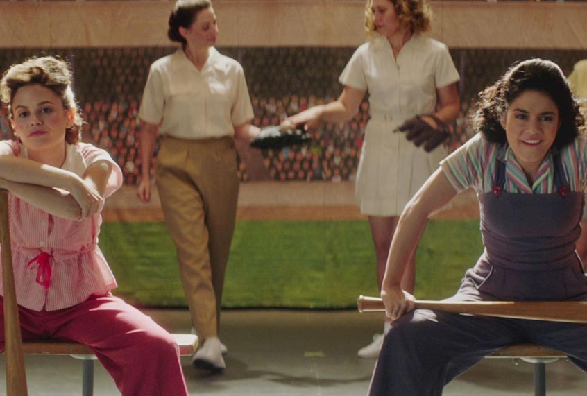 Rachel Bilson as Helen and Vanessa Hudgens as Marge in "Drunk History" (Comedy Central)