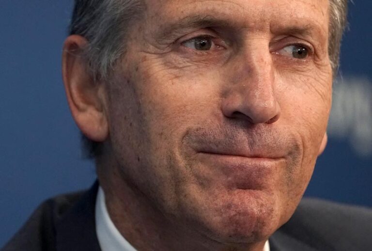 Howard Schultz (Getty/Alex Wong)