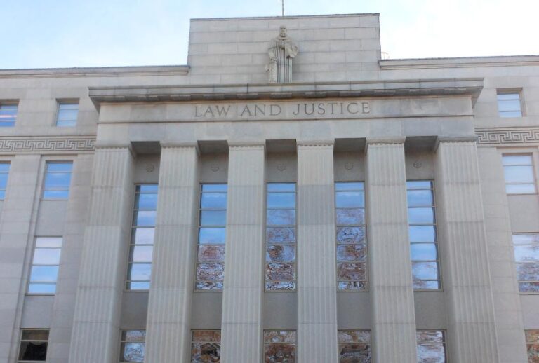 North Carolina Supreme Court (Wikimedia/Alexisrael)