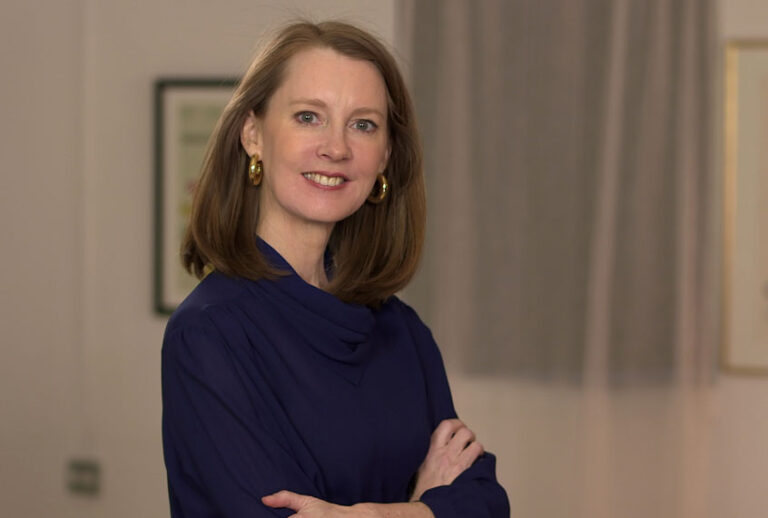 Gretchen Rubin (Matthew Smith "Salon Talks")