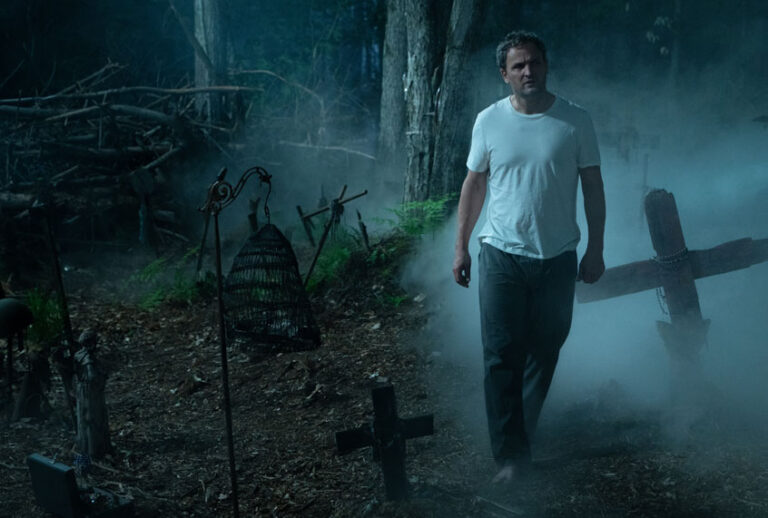 Jason Clarke as Louis in "Pet Sematary" (Kerry Hayes)