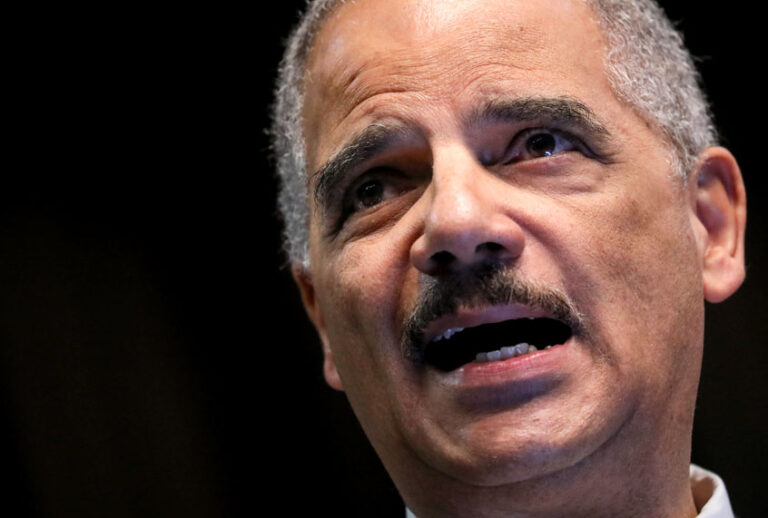 Former U.S. Attorney General Eric Holder (Getty/Drew Angerer)