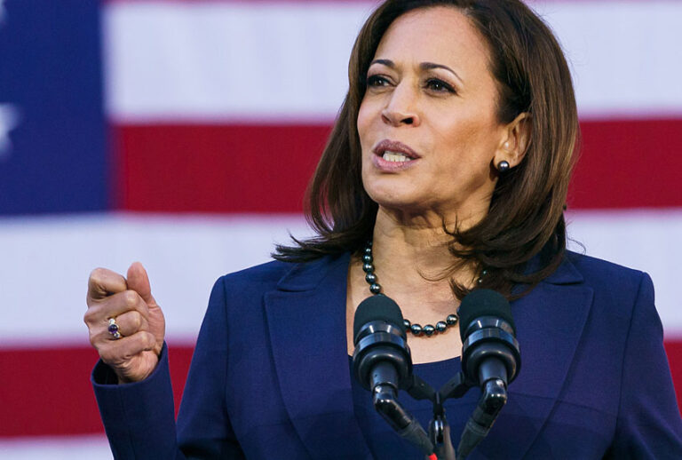 Sen. Kamala Harris (D-CA) (Getty/Mason Trinca)