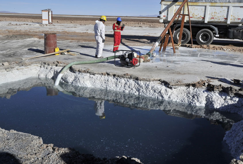 The Llipi pilot plant in Uyuni, south from La Paz, on August 17, 2015 (Getty/Aizar Raldes)