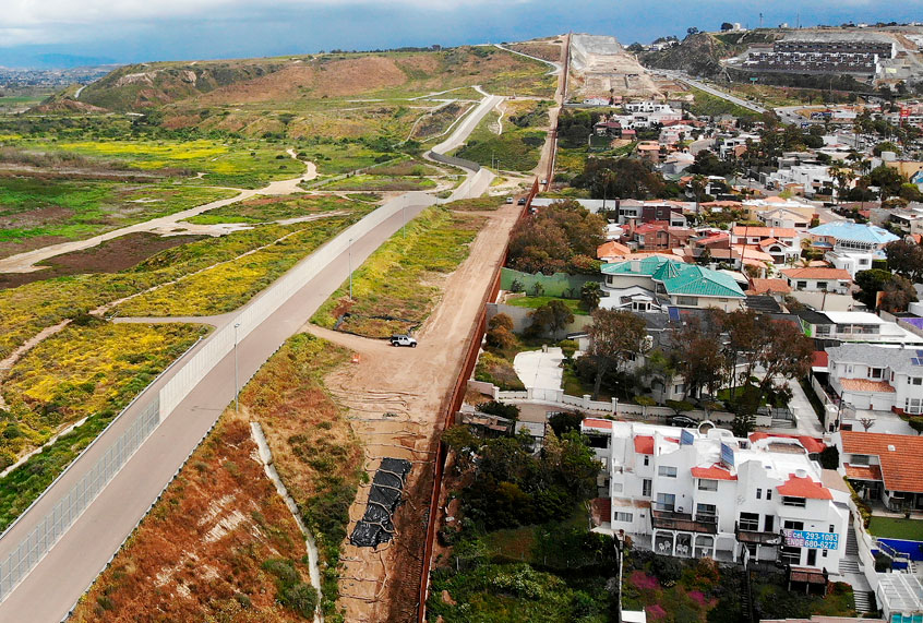 An aerial view of the U.S.-Mexico border, with Mexico on the right, on April 5, 2019 in Tijuana, Mexico. (Getty/Mario Tama)