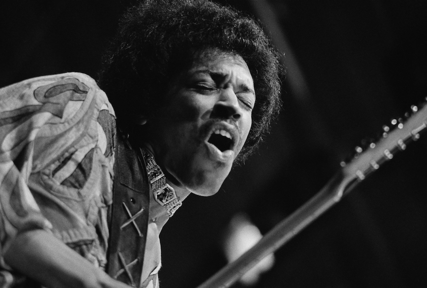 Rock guitar virtuoso Jimi Hendrix (1942 - 1970) caught mid guitar-break during his performance at the Isle of Wight Festival, August 1970. (Photo by Evening Standard/Getty Images) (vening Standard/Getty Images)