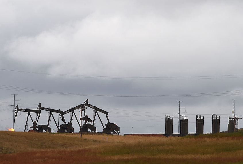 Pump jacks are seen on the Bakken Shale Formation, near Williston, North Dakota, September 6, 2016. (Robyn Beck/AFP/Getty Images)
