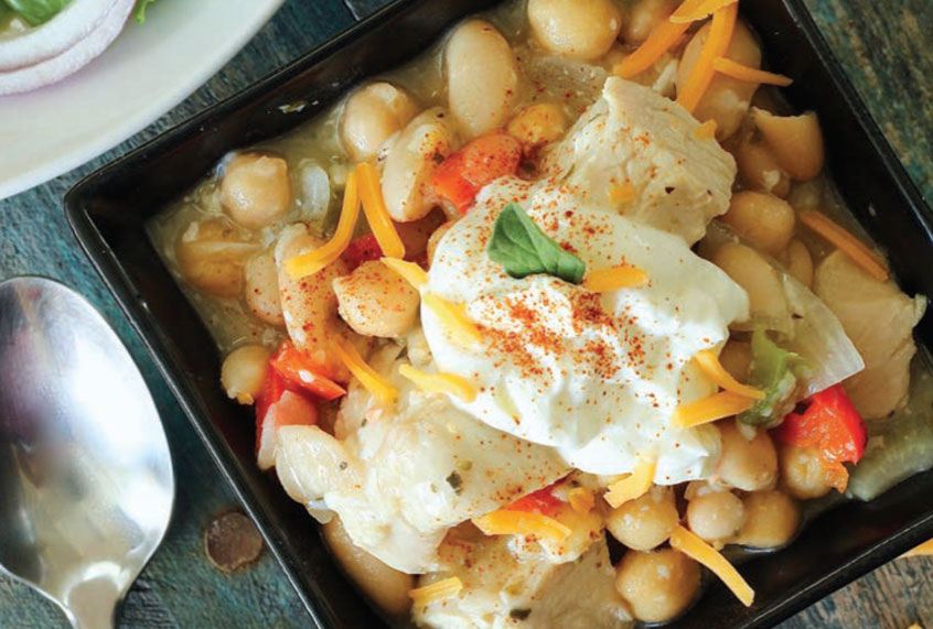 White Chicken Chili (Skyhorse Publishing)