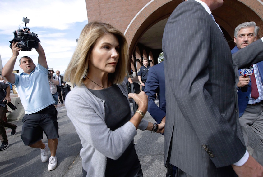 Lori Loughlin (AP)