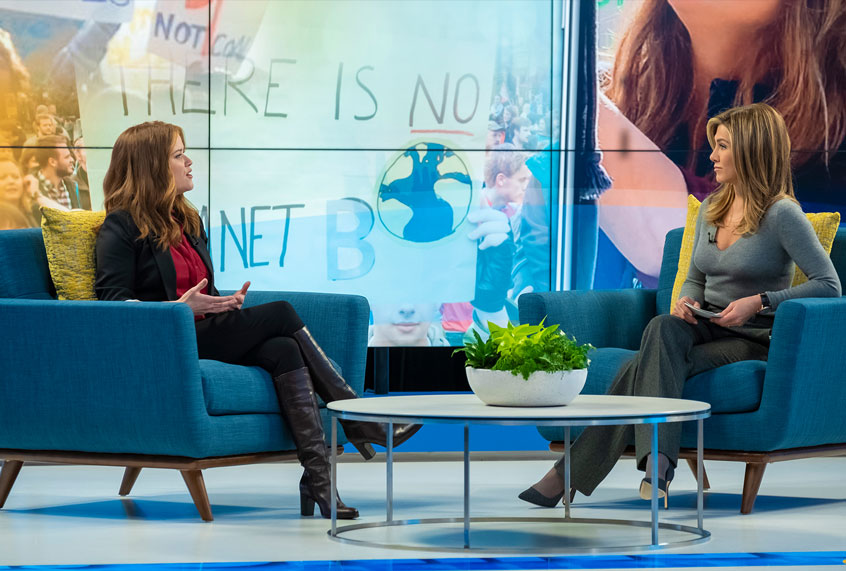 Reese Witherspoon and Jennifer Aniston in “The Morning Show,” on Apple TV+. (Apple TV+)