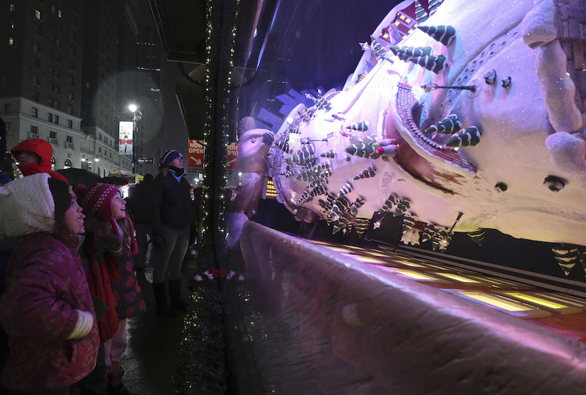 (Gary Hershorn/Getty Images)