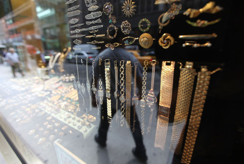 Gold items are seen for sale in the Diamond District of Manhattan on July 18, 2011 in New York City. (Mario Tama/Getty Images)