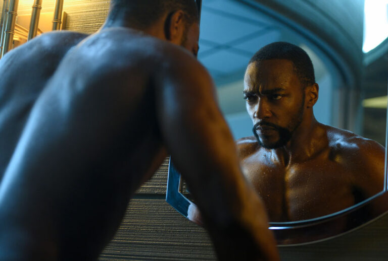 Anthony Mackie in "Altered Carbon" (Diya Pera / Netflix)